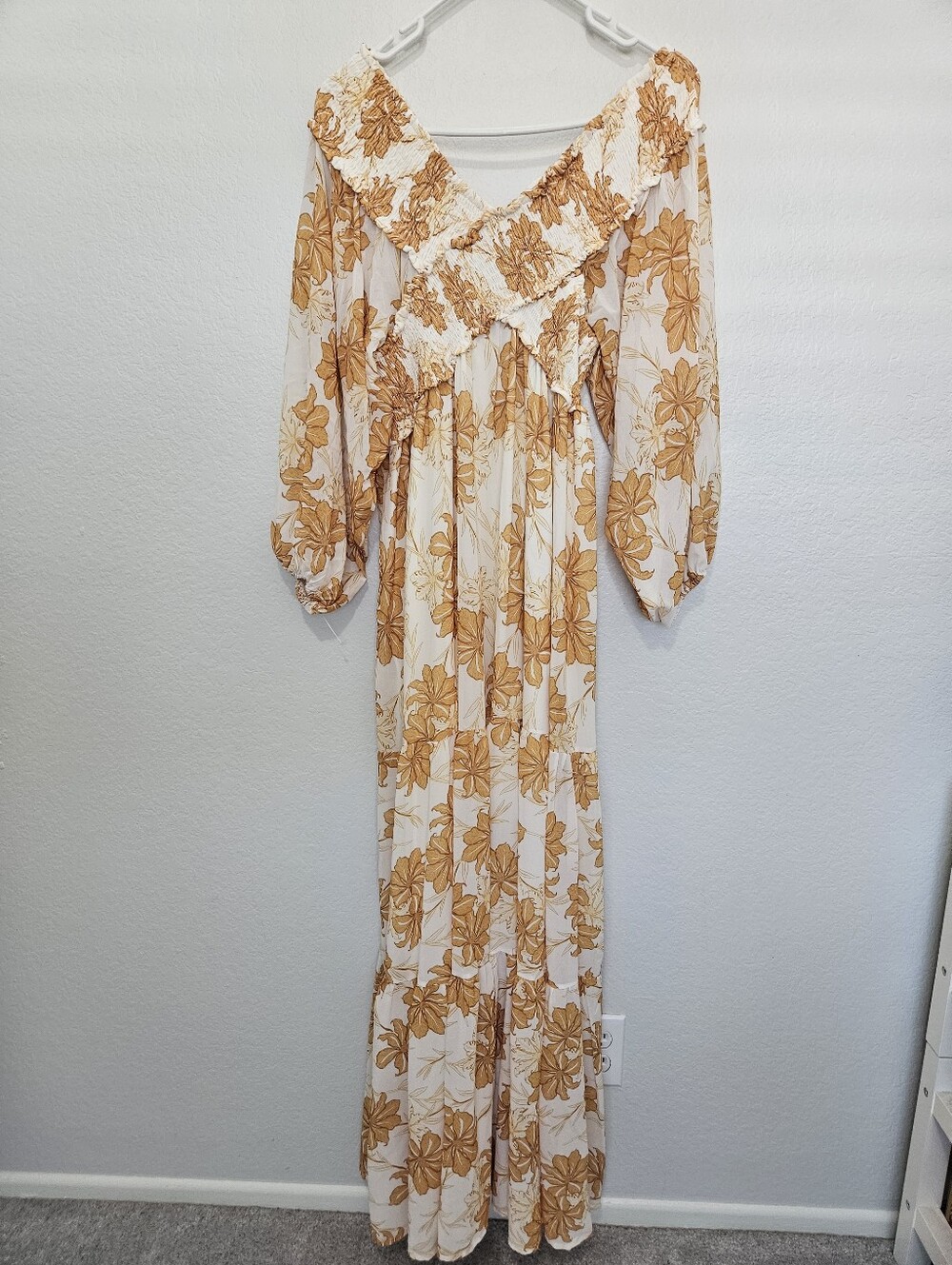 NWT Flying Tomato | Floral Print Off The Shoulder Smocked Maxi Dress Women Large - Picture 4 of 11